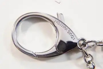 LV keyring lyh209 (5)